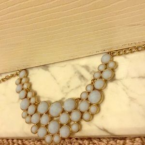 FRANCIESCIA’S STATEMENT NECKLACE